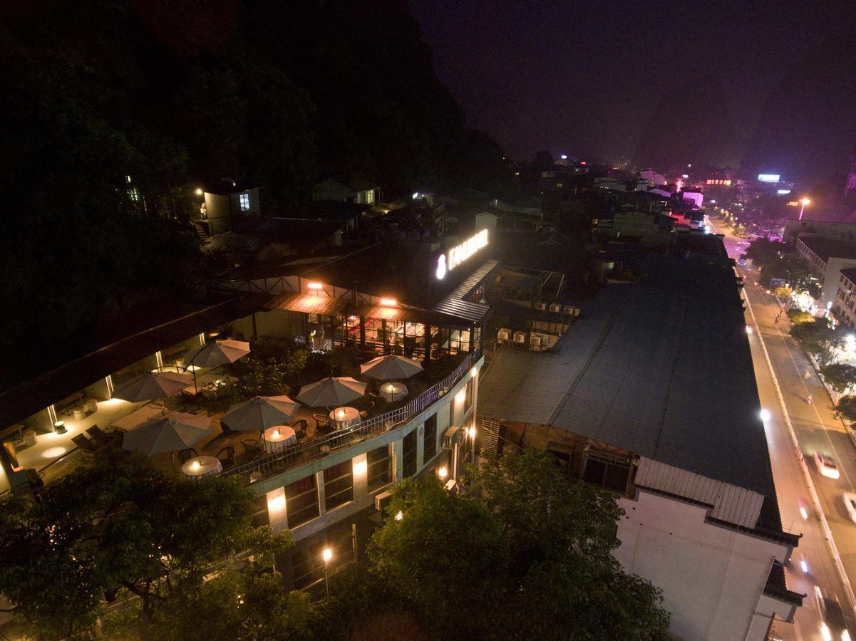 Fanli Hotel Yangshuo West Street Guilin Exterior foto